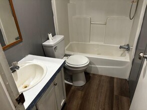 7406 April Dr in Fayetteville, NC - Building Photo - Building Photo