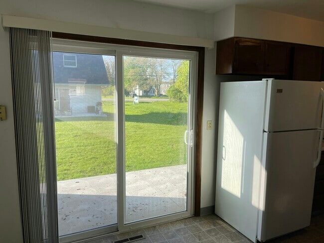 property at 4163 W Ridge Rd