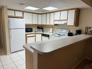 1680 Sunny Brook Ln, Unit 211 in Palm Bay, FL - Building Photo - Building Photo