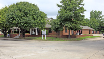 Westlake Mobile Home Park Apartments