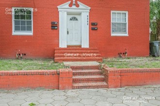 1715 Perry St-Unit -2 in Jacksonville, FL - Foto de edificio - Building Photo