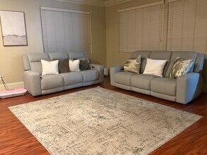 825 Goodchild Ln in Santa Maria, CA - Foto de edificio - Building Photo