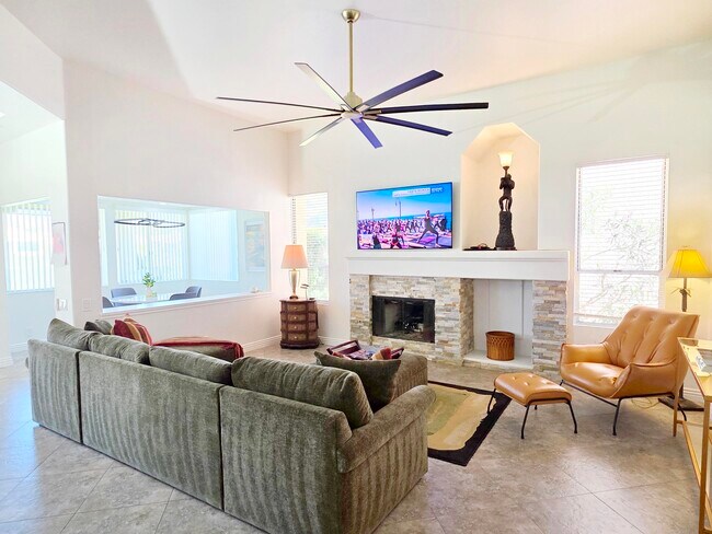 29899 E Trancas Dr in Cathedral City, CA - Building Photo - Building Photo