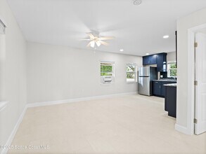 101 Deland Ave in Indialantic, FL - Building Photo - Building Photo