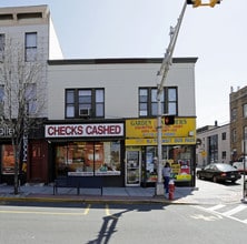 1008 Summit Ave in Union City, NJ - Building Photo - Building Photo
