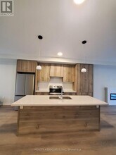 19 Mermot Ln in Richmond Hill, ON - Building Photo - Building Photo