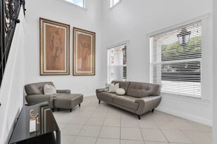 15270 SW 115th Terrace in Miami, FL - Building Photo