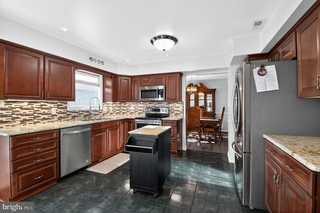 22040 Caravel Ct, Unit 3