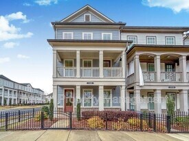 300 Meadow Mill Way in Woodstock, GA - Building Photo