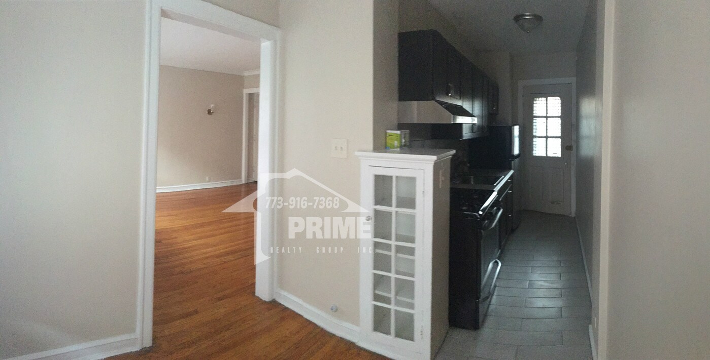 1062 W Thorndale Ave in Chicago, IL - Building Photo