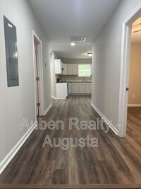 2019 Olive Rd in Augusta, GA - Foto de edificio - Building Photo