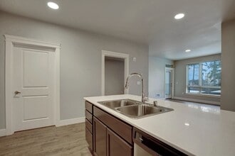 Toscana Apartment Homes in Lacey, WA - Building Photo - Building Photo