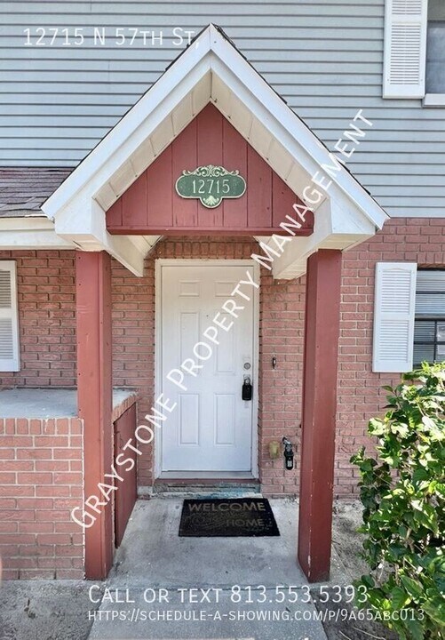 12715 N 57th St in Tampa, FL - Building Photo