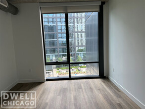 4970 N Marine Dr, Unit 2 Bed in Chicago, IL - Building Photo - Building Photo