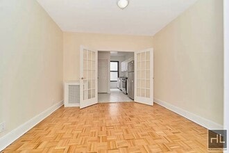 Second Avenue, Unit 2N in New York, NY - Foto de edificio - Building Photo