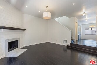 12601 Matteson Ave in Los Angeles, CA - Building Photo - Building Photo