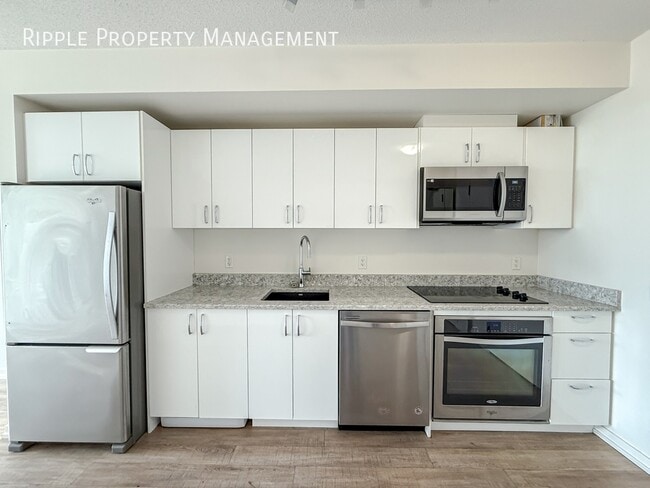 property at 450-458 8 Ave SE