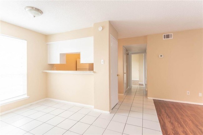 3100 5th St-Unit -202 in Sachse, TX - Building Photo - Building Photo