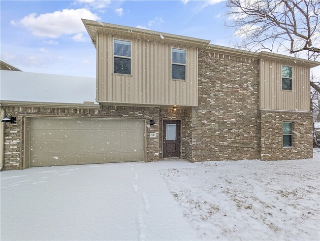 property at 195 E 2nd St