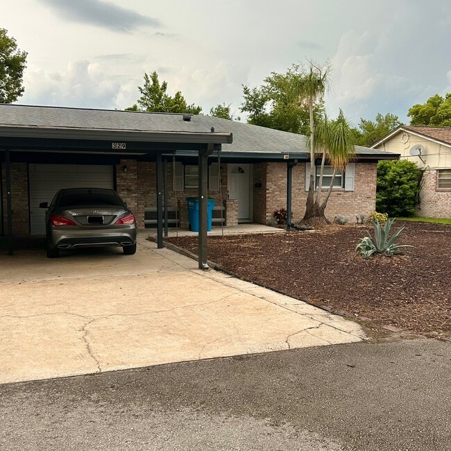 property at 329 E Evergreen Ave