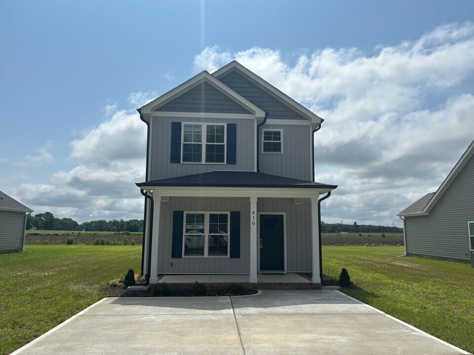 410 S Vance St in Fremont, NC - Building Photo