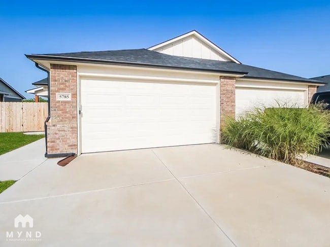 property at 5785 E Bristol St