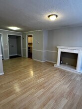 1177 E 65th St in Kansas City, MO - Building Photo - Building Photo