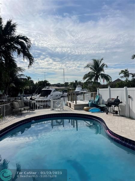 property at 2708 NE 14th Street Causeway