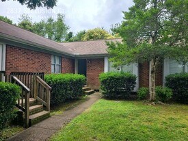 2837 Seclusion Ct in Raleigh, NC - Building Photo