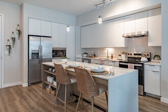 Marina Club Apartment homes in St. Petersburg, FL - Foto de edificio - Interior Photo