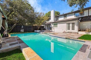 3608 Courtdale Dr in Farmers Branch, TX - Building Photo