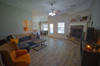 618 Matador Dr in Oak Point, TX - Building Photo - Building Photo