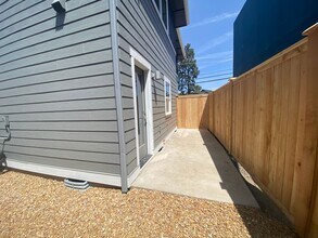 61532 SE Jennifer Ln in Bend, OR - Building Photo - Building Photo