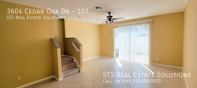 3604 Cedar Oak Dr in Ft. Myers, FL - Building Photo - Building Photo