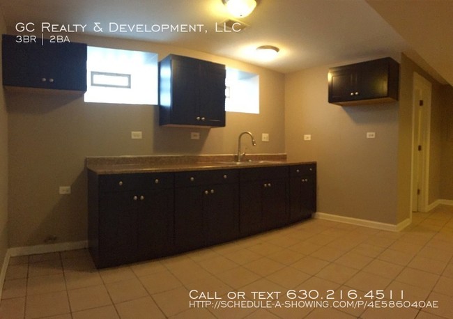 6540 S Maryland Ave-Unit -Unit B in Chicago, IL - Building Photo - Building Photo