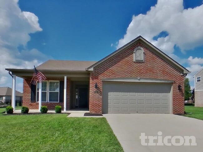 8140 Elsen Ridge in Avon, IN - Building Photo - Building Photo