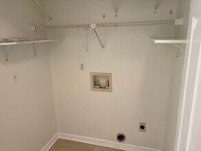 553 Memorial Dr Ext, Unit Unit G in Greer, SC - Building Photo - Building Photo