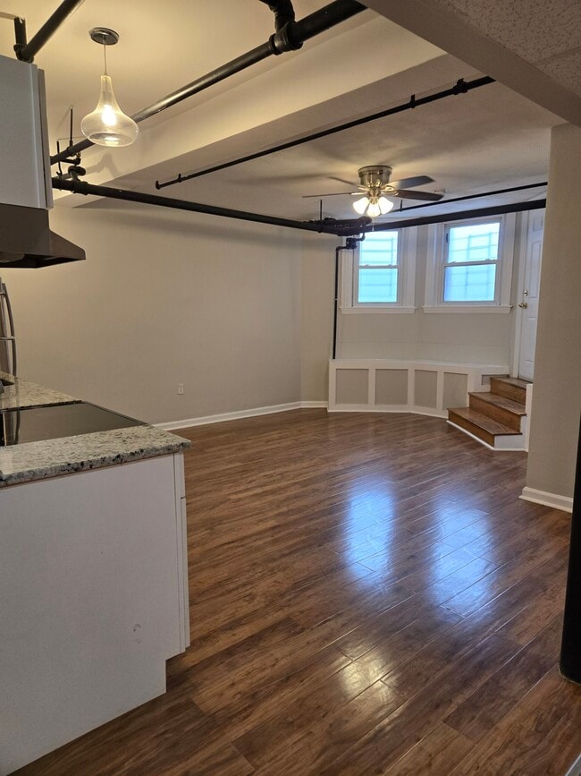 1186 Commonwealth Ave, Unit 1 in Boston, MA - Building Photo - Building Photo