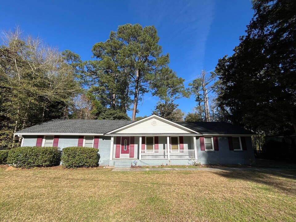 2206 Briarcliff Dr in Valdosta, GA - Building Photo