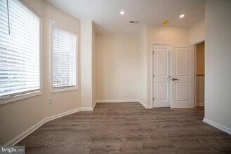 2049 Snyder Ave in Philadelphia, PA - Building Photo - Building Photo