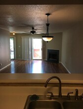 24 Tamarisk Quay, Unit #24B in Hampton, VA - Building Photo - Building Photo