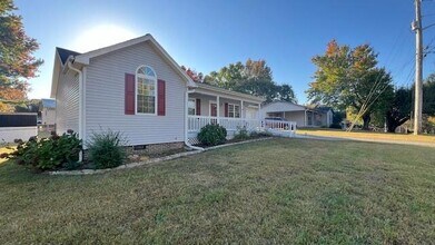 2203 Southforke Dr SE in Cleveland, TN - Foto de edificio - Building Photo