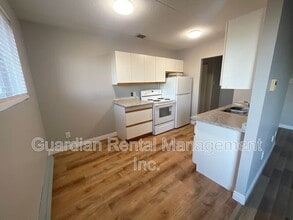 525 Ford St N in Thunder Bay, ON - Building Photo - Building Photo