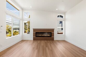 108 6th St South in Kirkland, WA - Building Photo - Building Photo