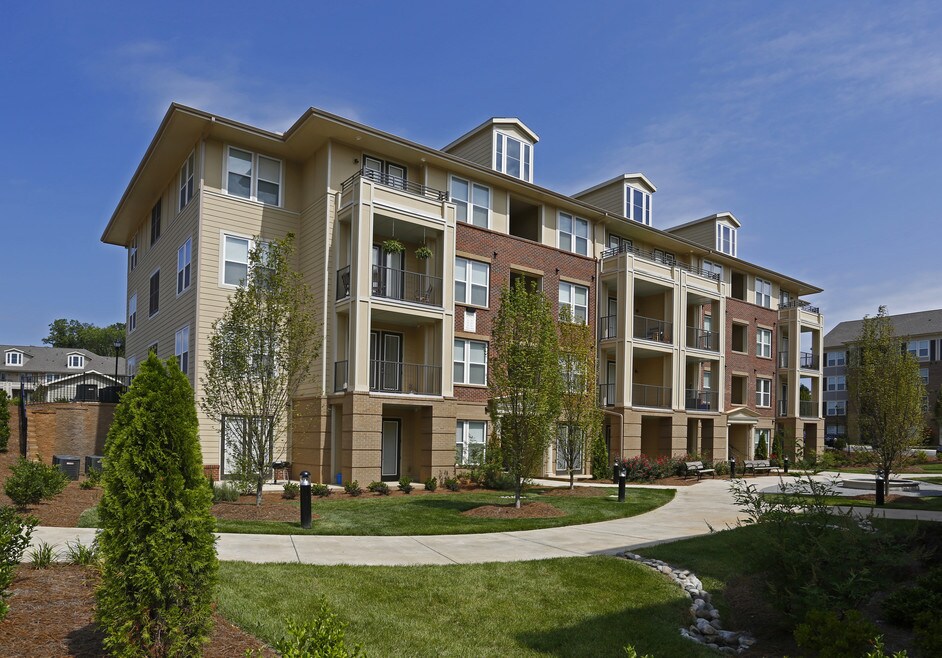 Cheshire Chase Apartments and Nearby Charlotte Apartments