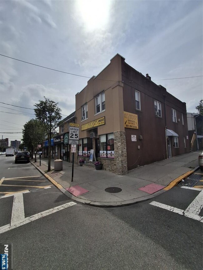 property at 189 Anderson Ave