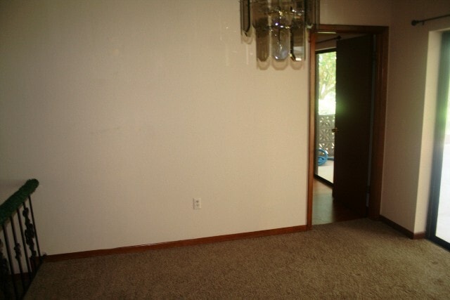 7446 Glasgow Rd in Weeki Wachee, FL - Building Photo - Building Photo