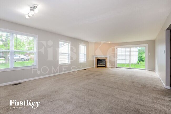 7928 Midlothian Way in Indianapolis, IN - Building Photo - Building Photo