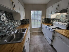 2608 E 9th Ave, Unit A - Front in Tampa, FL - Building Photo - Building Photo