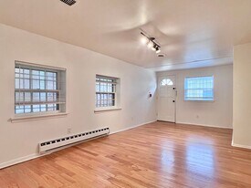 931 Spruce St in Philadelphia, PA - Building Photo